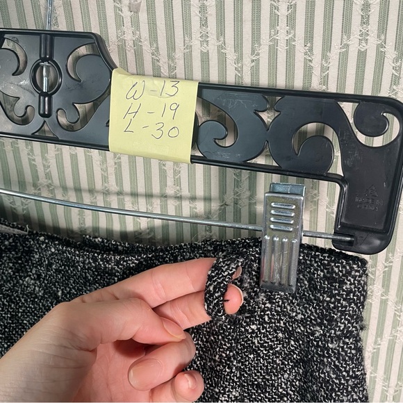 CONSIGNED @SF FERRRY BUILDING Tuatara Italian Plaid Skirt Grey tweed, green - Picture 5 of 11